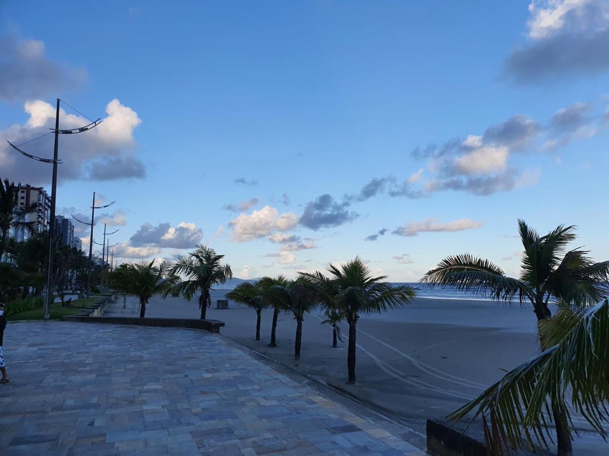 Lindo Apartamento Pe Na Areia ปรายากรันเด ภายนอก รูปภาพ